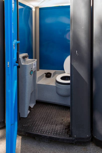 Portable Toilet Options We Offer in Dawson, TX